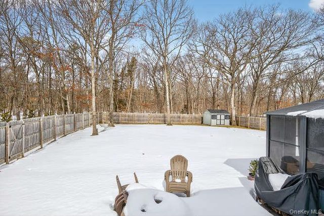 11 Mississippi Avenue, Port Jefferson Station, NY 11776