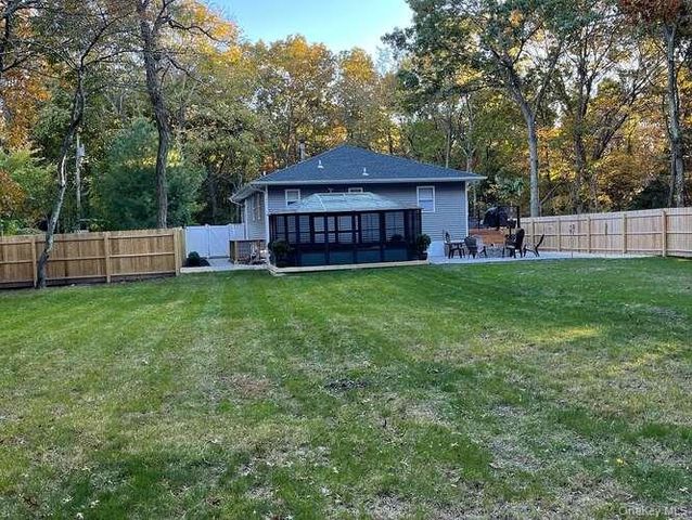 11 Mississippi Avenue, Port Jefferson Station, NY 11776