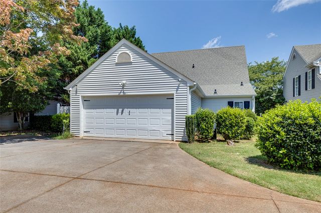 1010 Meehan Way, Pendleton, SC 29670