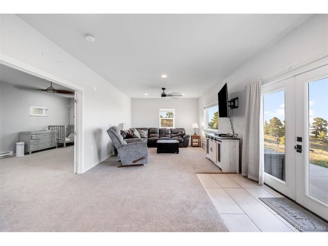 25281 Golden Gate Canyon Rd, Golden, CO 80403