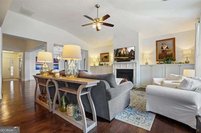 4006 Creekshire Trail, Canton, GA 30115