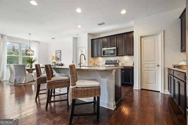 4006 Creekshire Trail, Canton, GA 30115