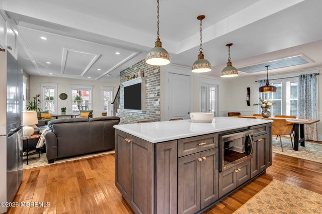 82 Mount Hermon Way, Ocean Grove, NJ 07756