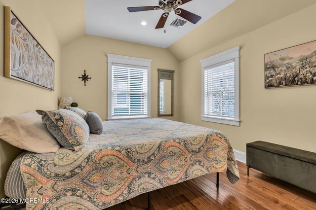 82 Mount Hermon Way, Ocean Grove, NJ 07756