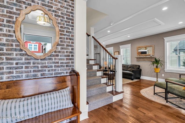 82 Mount Hermon Way, Ocean Grove, NJ 07756