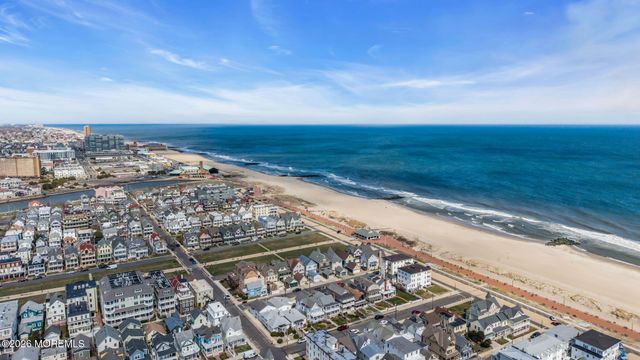 82 Mount Hermon Way, Ocean Grove, NJ 07756