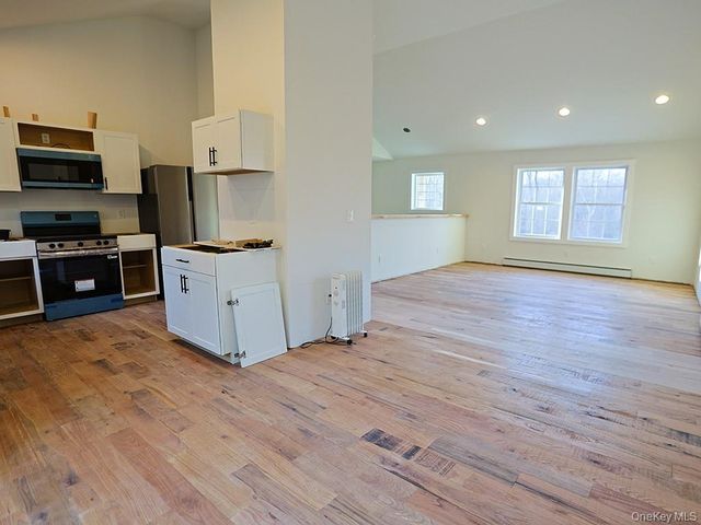 3368 State Route 208, Campbell Hall, NY 10916