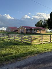 27 Short Rd, Lawrenceburg, TN 38464