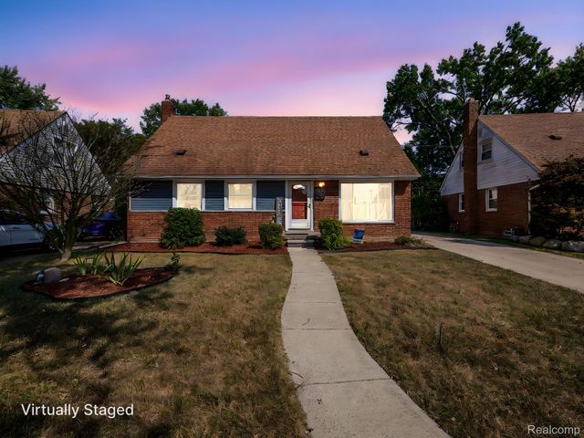 16287 Windermere Circle, Southgate, MI 48195