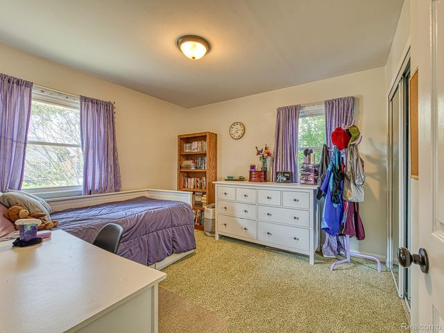 16287 Windermere Circle, Southgate, MI 48195