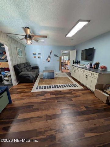 134 BOWFIN Drive, Palatka, FL 32177