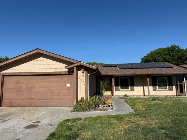 2454 Golden Bear Cir, Stockton, CA 95209