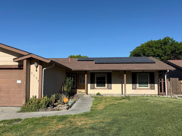 2454 Golden Bear Cir, Stockton, CA 95209