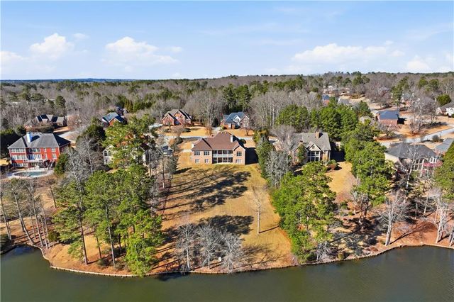 2742 Pitlochry Street SW, Conyers, GA 30094