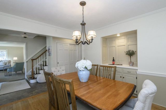 616 Westminster DRIVE, Waukesha, WI 53186