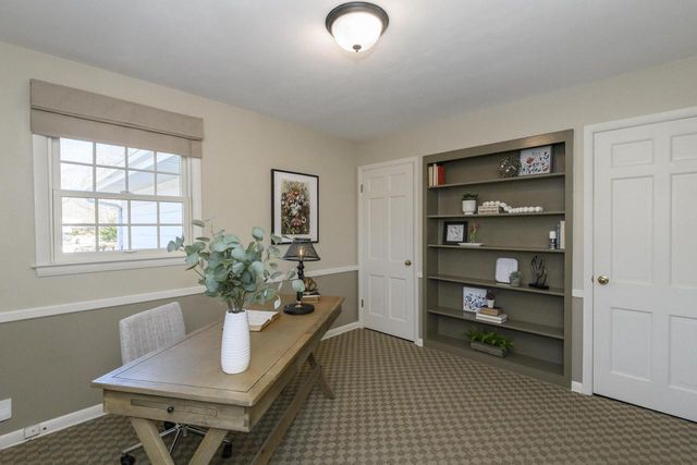 616 Westminster DRIVE, Waukesha, WI 53186