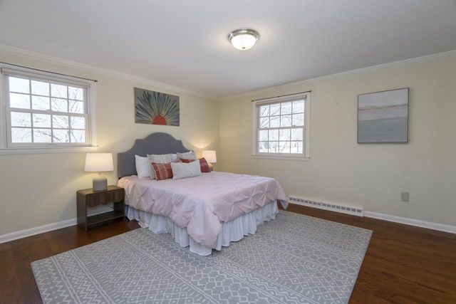 616 Westminster DRIVE, Waukesha, WI 53186