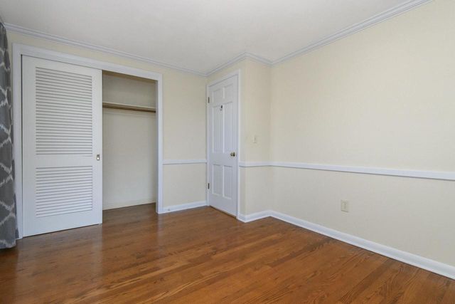 616 Westminster DRIVE, Waukesha, WI 53186