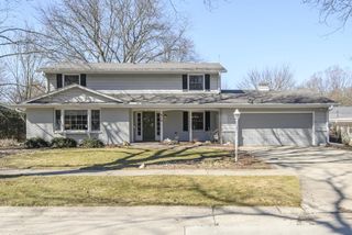 616 Westminster DRIVE, Waukesha, WI 53186