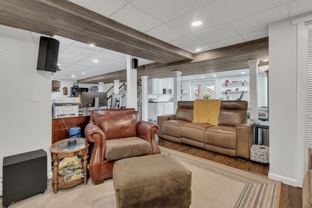 396 Solitude Cir, Goodlettsville, TN 37072