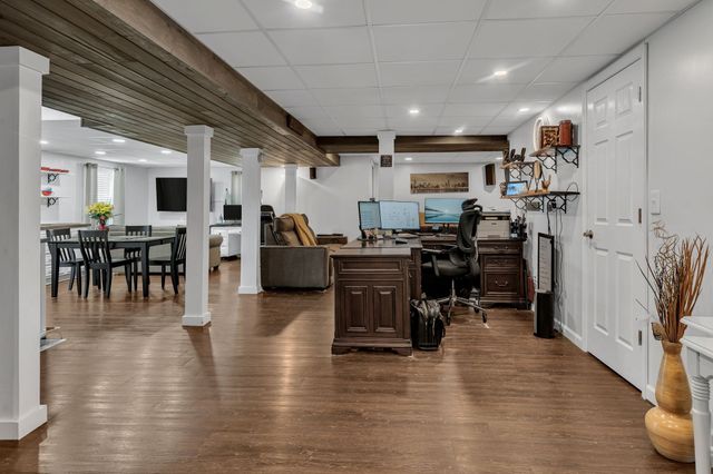 396 Solitude Cir, Goodlettsville, TN 37072