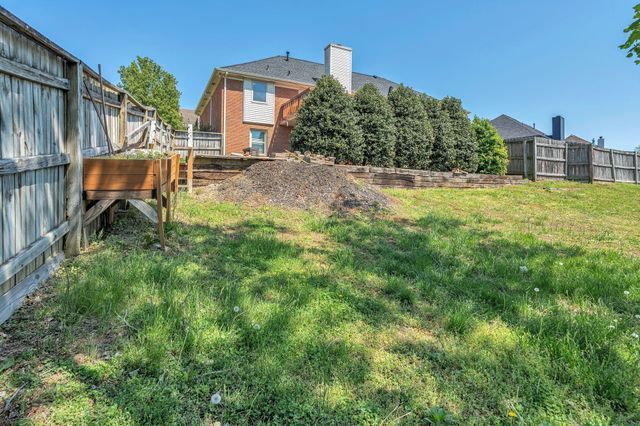 396 Solitude Cir, Goodlettsville, TN 37072