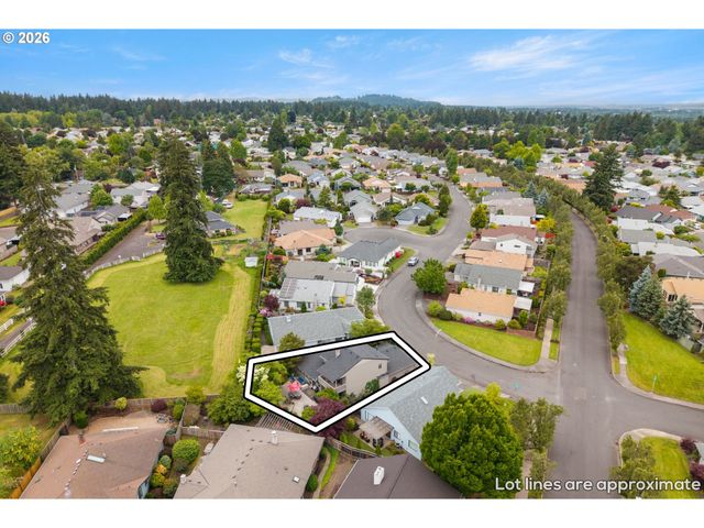 15702 Ne SUMMERPLACE Dr, Portland, OR 97230