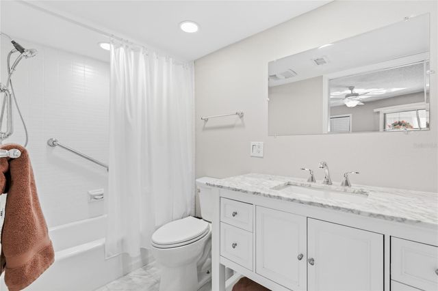 600 MANATEE AVENUE 116, Holmes Beach, FL 34217