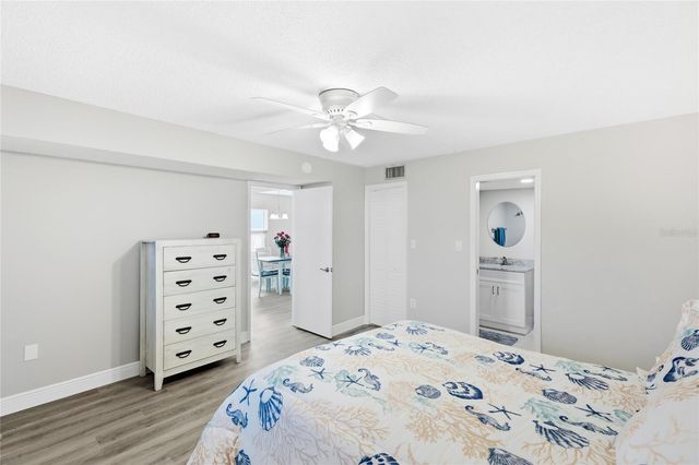 600 MANATEE AVENUE 116, Holmes Beach, FL 34217