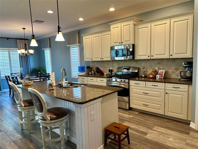 4811 SILVERMOSS DRIVE, Sarasota, FL 34243