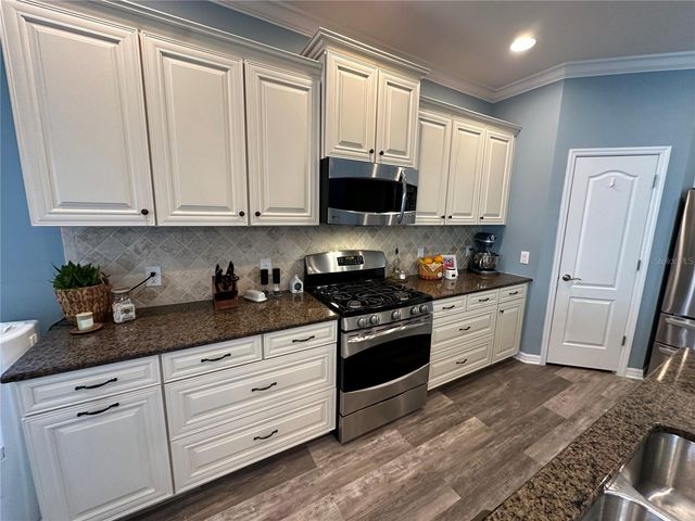 4811 SILVERMOSS DRIVE, Sarasota, FL 34243