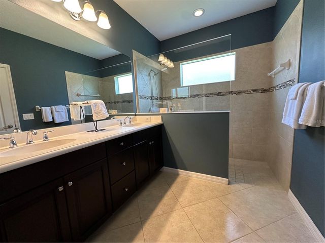 4811 SILVERMOSS DRIVE, Sarasota, FL 34243