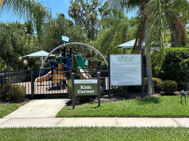 4811 SILVERMOSS DRIVE, Sarasota, FL 34243