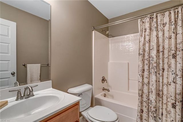 5624 Foundation ST, Williamsburg, VA 23188