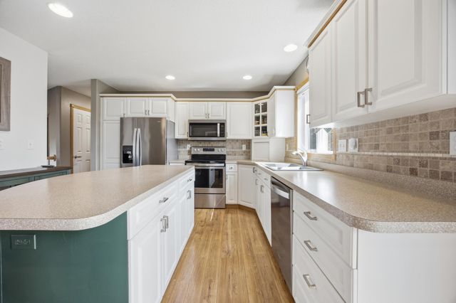 2400 Fairway Drive, Moorhead, MN 56560