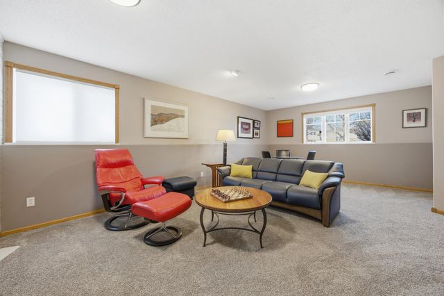 2400 Fairway Drive, Moorhead, MN 56560