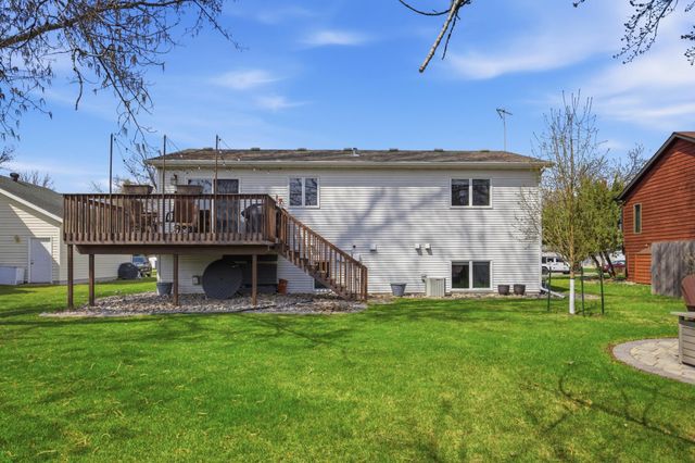 2400 Fairway Drive, Moorhead, MN 56560