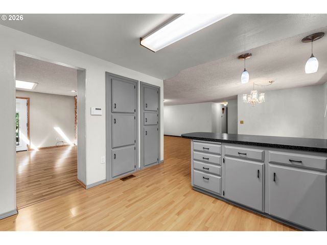 1602 Ne 102ND Ave, Vancouver, WA 98664