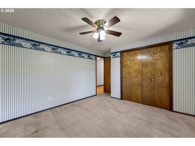 1602 Ne 102ND Ave, Vancouver, WA 98664