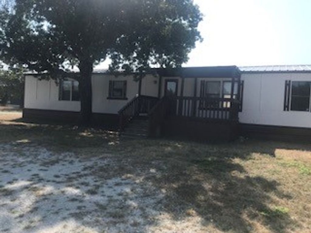 3030 Centaurus Way, Granbury, TX 76048