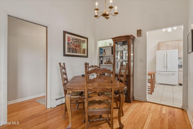 42 Kakely Street, Albany, NY 12208