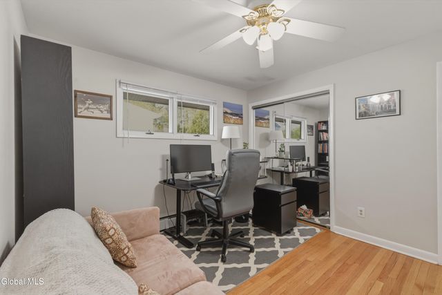 42 Kakely Street, Albany, NY 12208