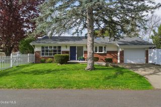 42 Kakely Street, Albany, NY 12208