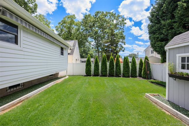 56 Morris Avenue, West Islip, NY 11795
