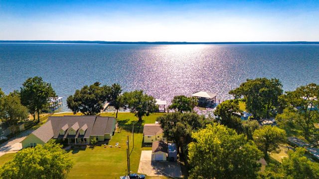 104 Bayside Street, Livingston, TX 77351
