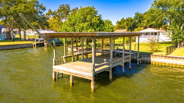 104 Bayside Street, Livingston, TX 77351