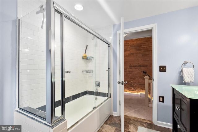 7 JEFFERSON ST, Frederick, MD 21701