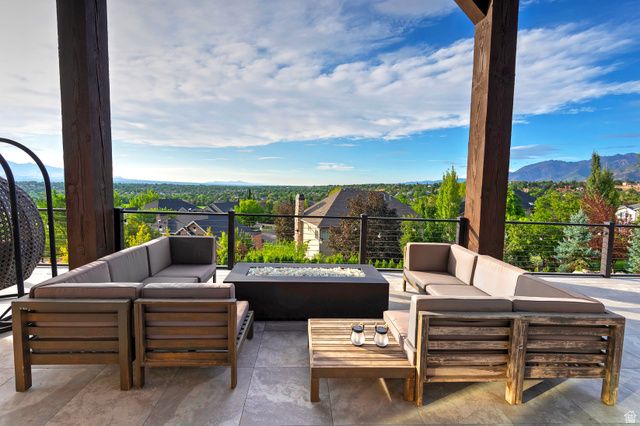 2373 E BEAR HILLS CIR, Draper, UT 84020