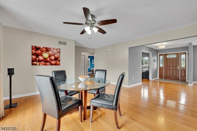 33 Hog Hollow Rd, Alexandria Twp., NJ 08867