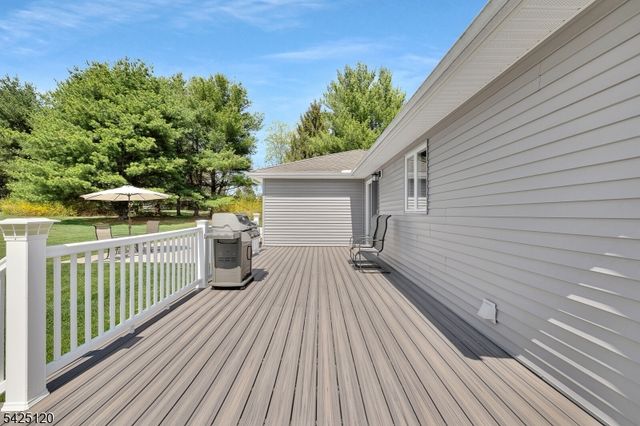 33 Hog Hollow Rd, Alexandria Twp., NJ 08867